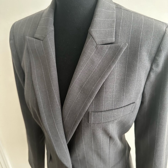 VINTAGE 90’s ANTONIO MELANI Gray Suit Jacket - Picture 6 of 9